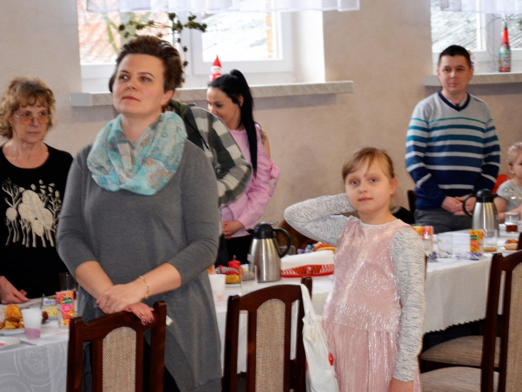 Poświęcili gruntownie wyremontowaną salę