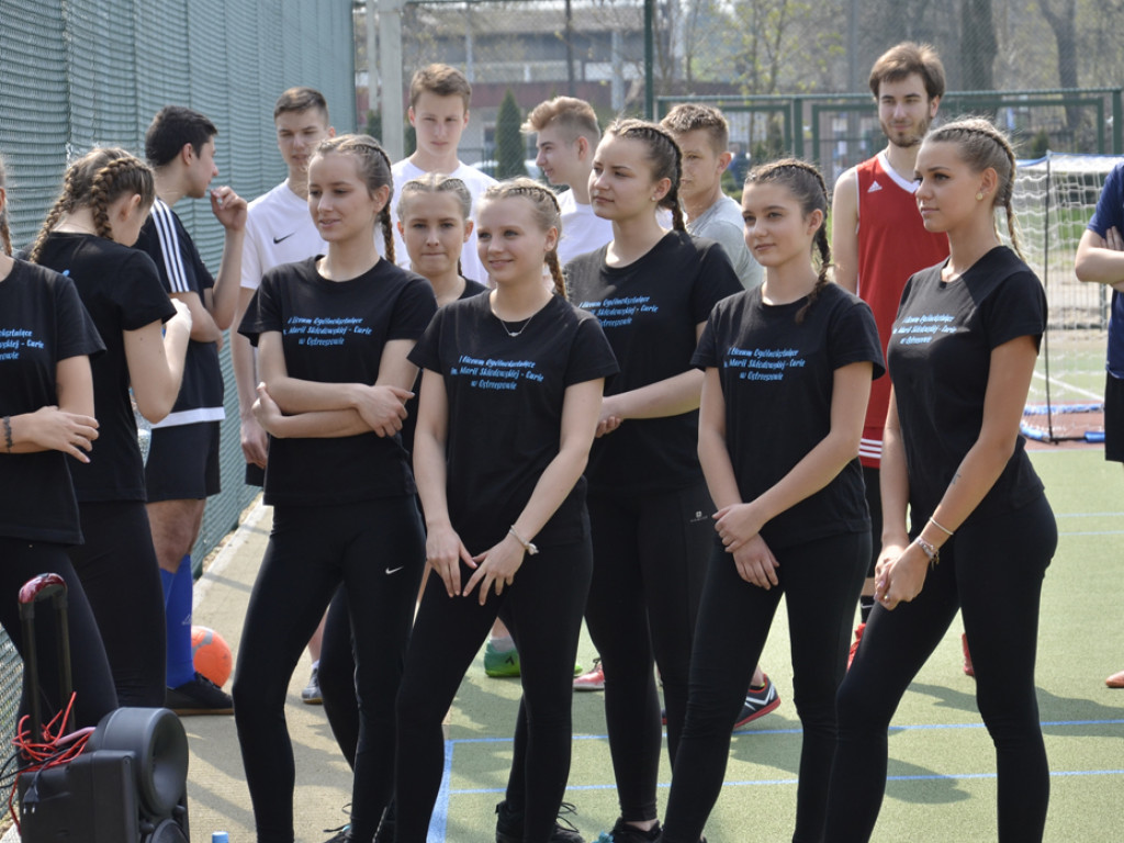 OSTRZESZÓW: Uroczysty finał przebudowy boiska sportowego przy I Liceum Ogólnokształcącym