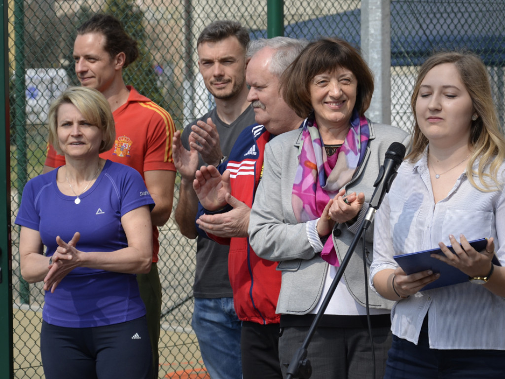 OSTRZESZÓW: Uroczysty finał przebudowy boiska sportowego przy I Liceum Ogólnokształcącym