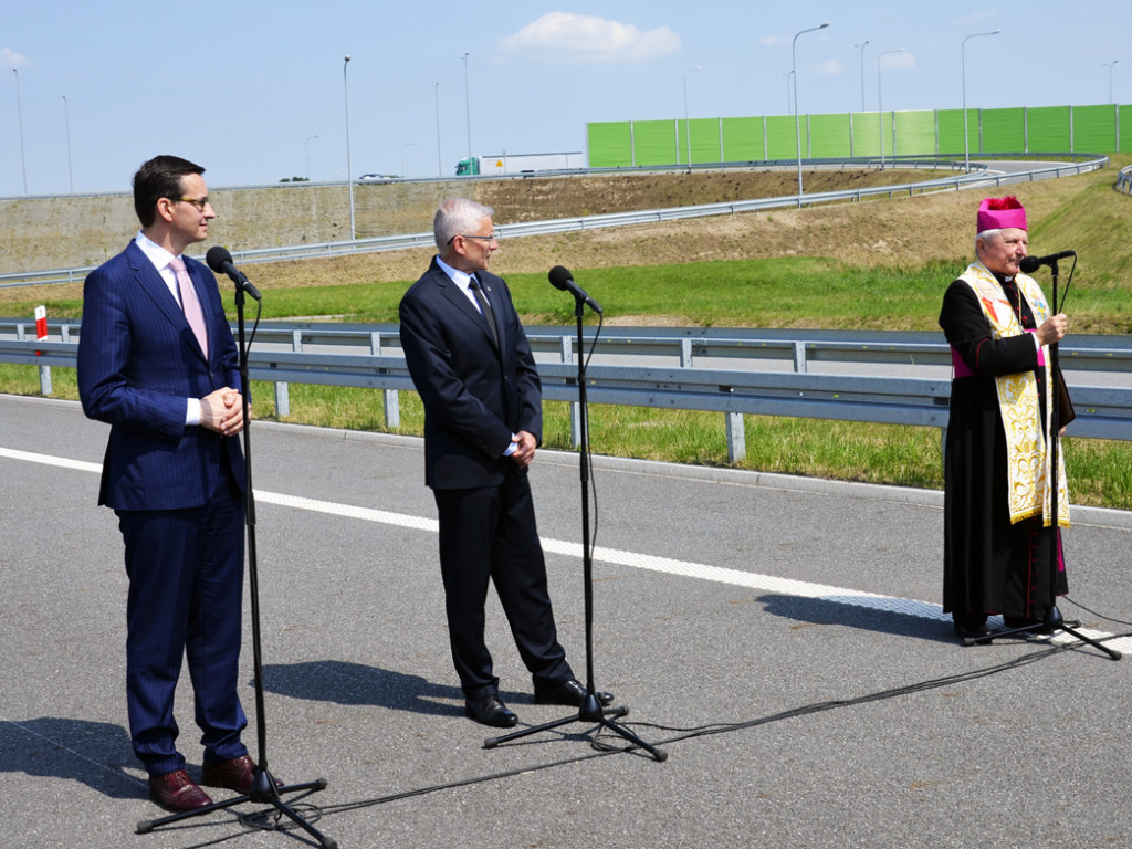 Premier Morawiecki na obwodnicy Kępna