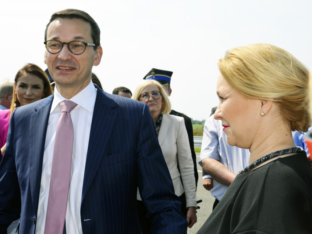 Premier Morawiecki na obwodnicy Kępna