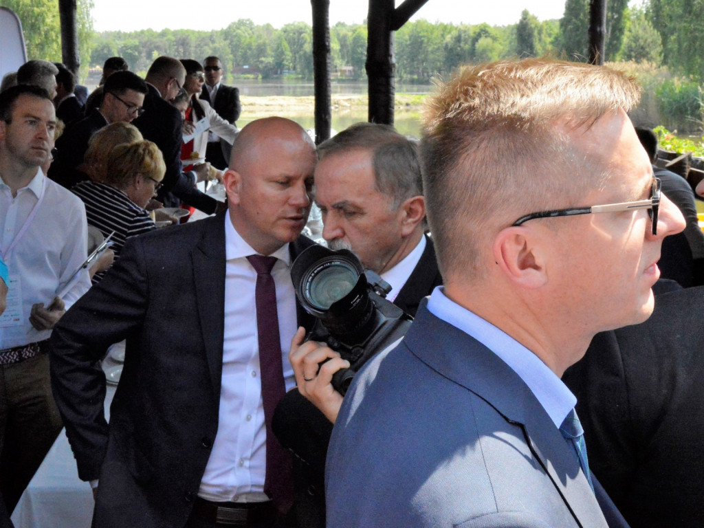 Konferencja z udziałem premiera Morawieckiego