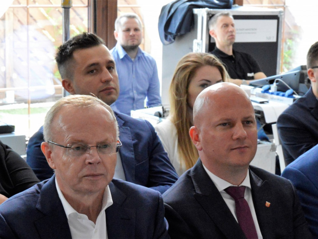 Konferencja z udziałem premiera Morawieckiego