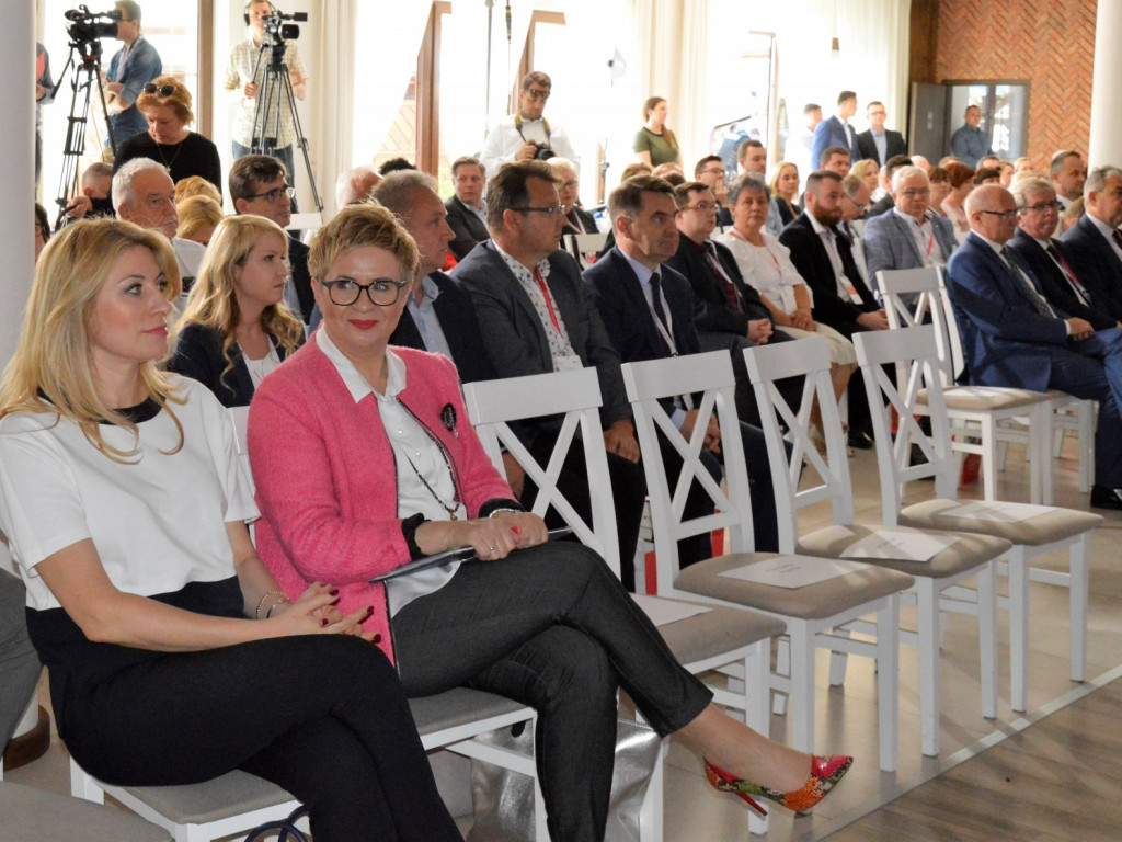 Konferencja z udziałem premiera Morawieckiego