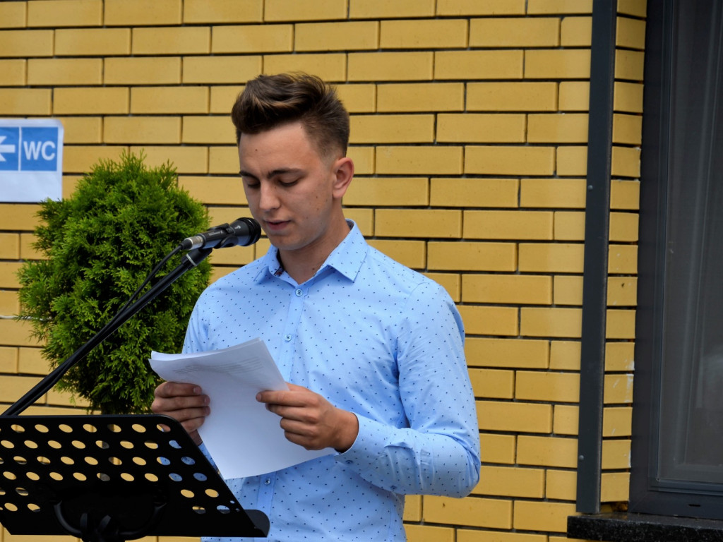 KRASZEWICE: Otwarli na wskroś nowoczesną oborę