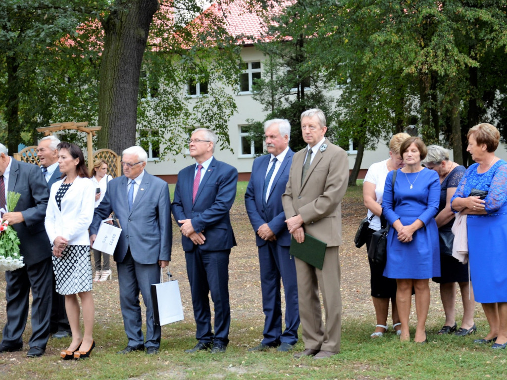 KUŹNICA GRABOWSKA: Marszałkowi Piłsudskiemu wdzięczni mieszkańcy