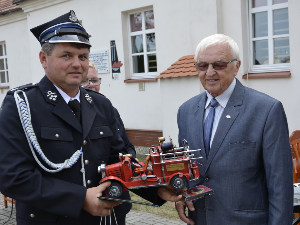 OSP w Kuźnicy Grabowskiej świętowała (ZOBACZ FILM)