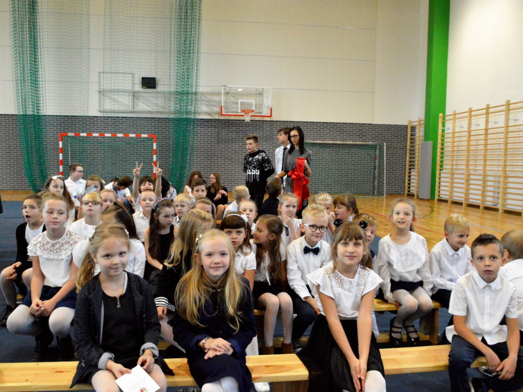 Uroczyste oddanie do użytku nowego Zespołu Szkolno-Przedszkolnego (FILM)