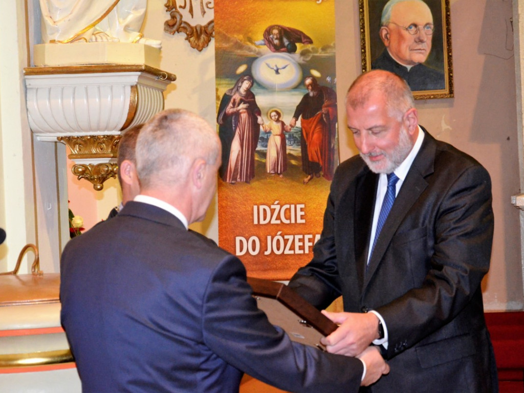 MIKSTAT UHONOROWAŁ PREZYDENTA RAFAŁA DUTKIEWICZA (FILM)