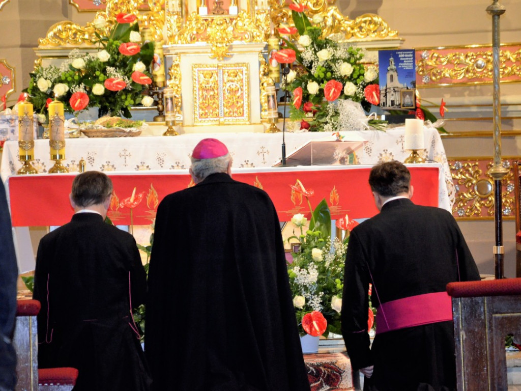 MIKSTAT UHONOROWAŁ PREZYDENTA RAFAŁA DUTKIEWICZA (FILM)