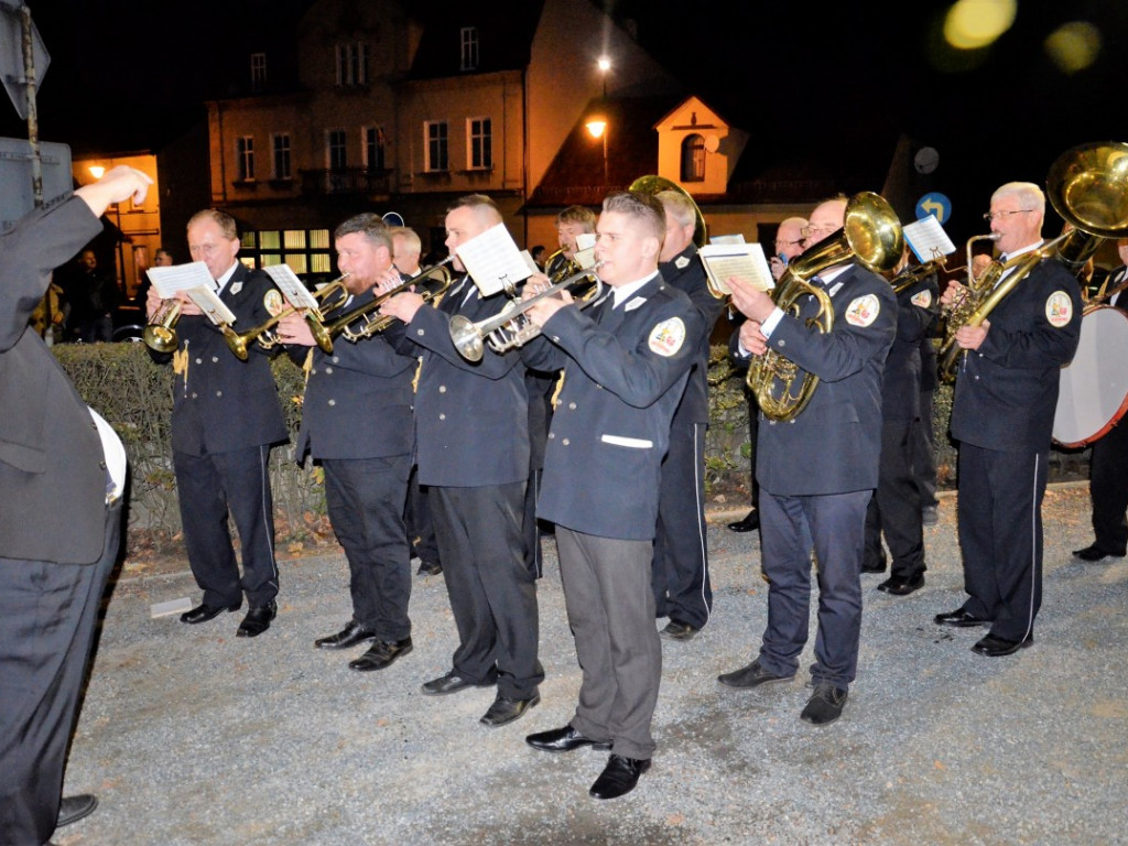 MIKSTAT UHONOROWAŁ PREZYDENTA RAFAŁA DUTKIEWICZA (FILM)