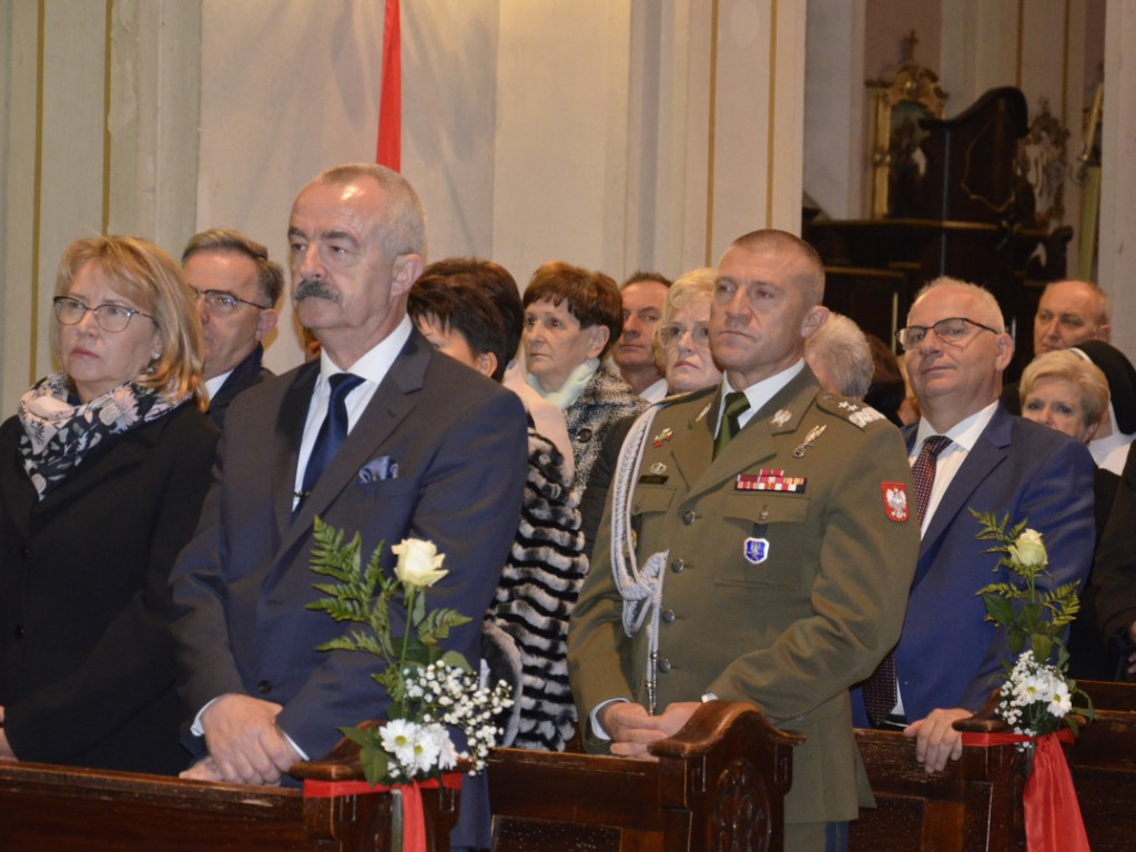 MIKSTAT UHONOROWAŁ PREZYDENTA RAFAŁA DUTKIEWICZA (FILM)