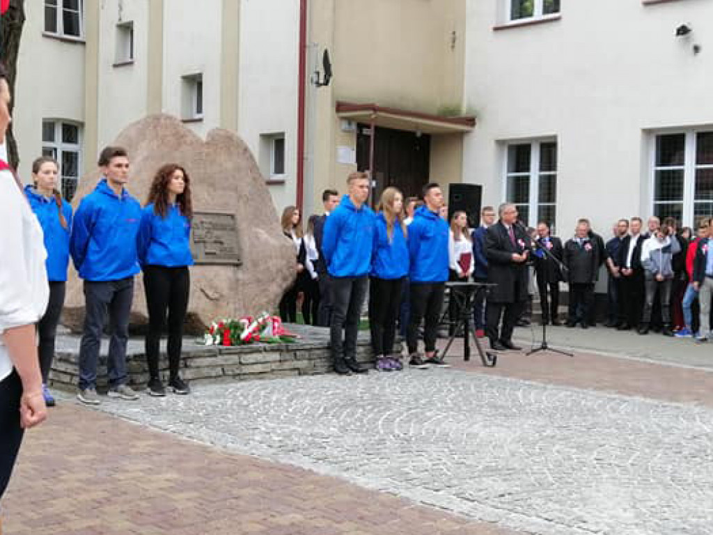 100 lat radości z niepodległości (FILM)