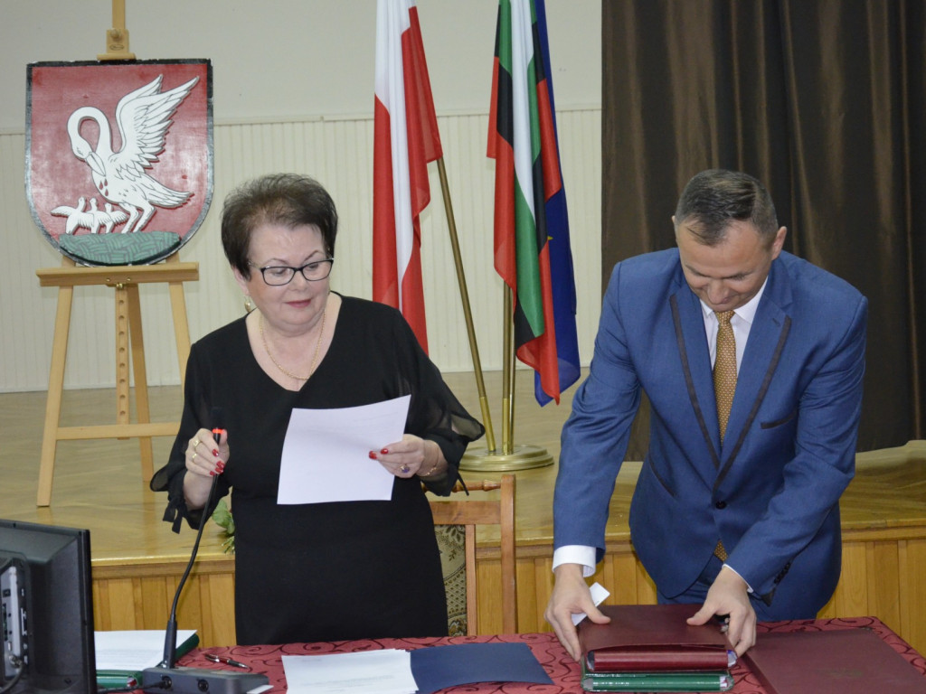 Burmistrz Maksymilian Ptak złożył ślubowanie