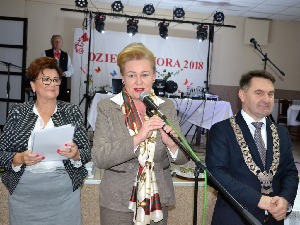 CZAJKÓW: Wielka feta dla seniorów (FILM)