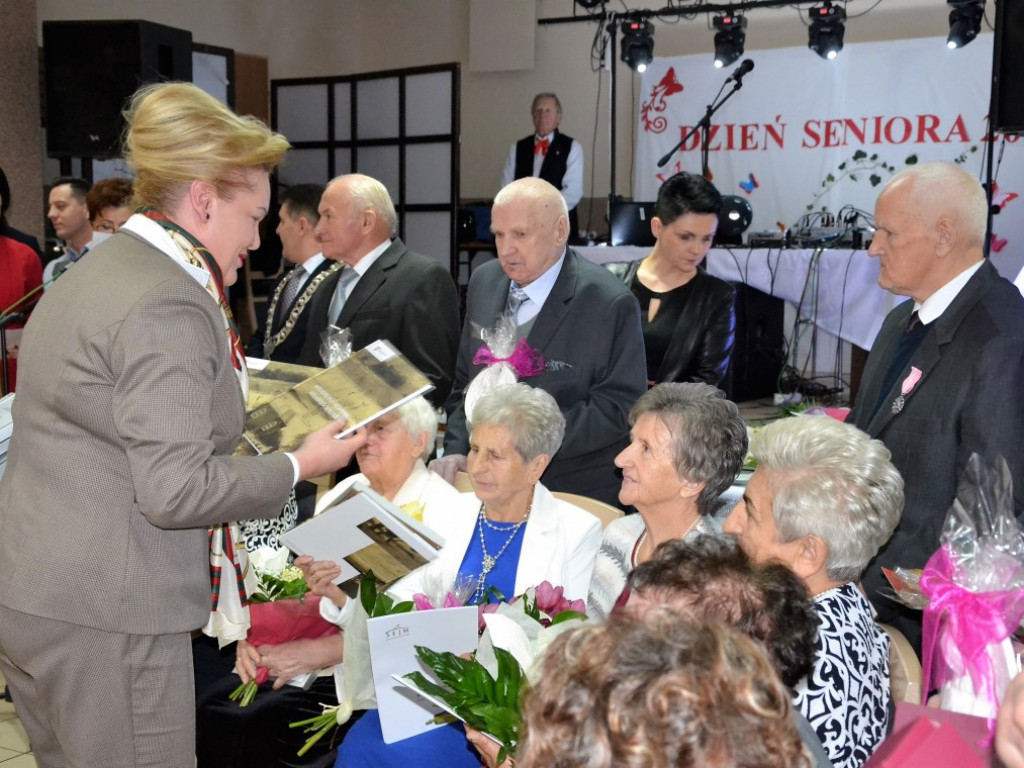 CZAJKÓW: Wielka feta dla seniorów (FILM)