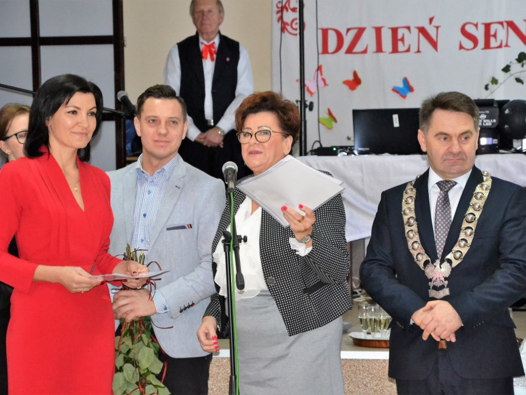 CZAJKÓW: Wielka feta dla seniorów (FILM)