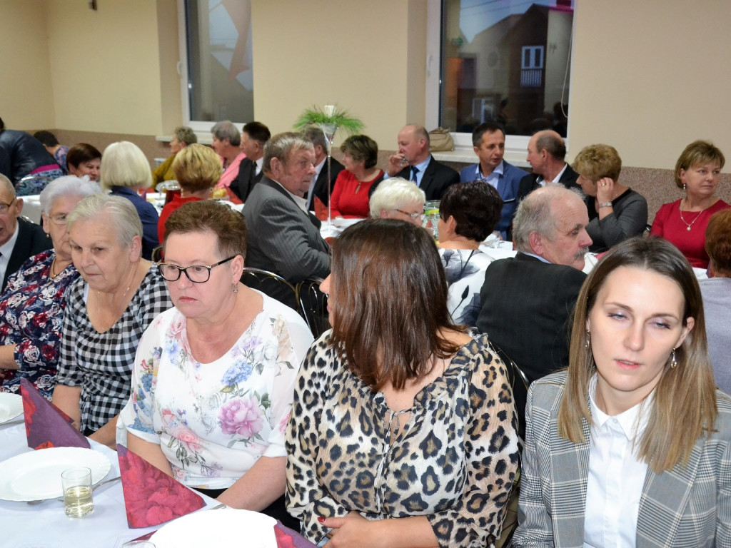 CZAJKÓW: Wielka feta dla seniorów (FILM)