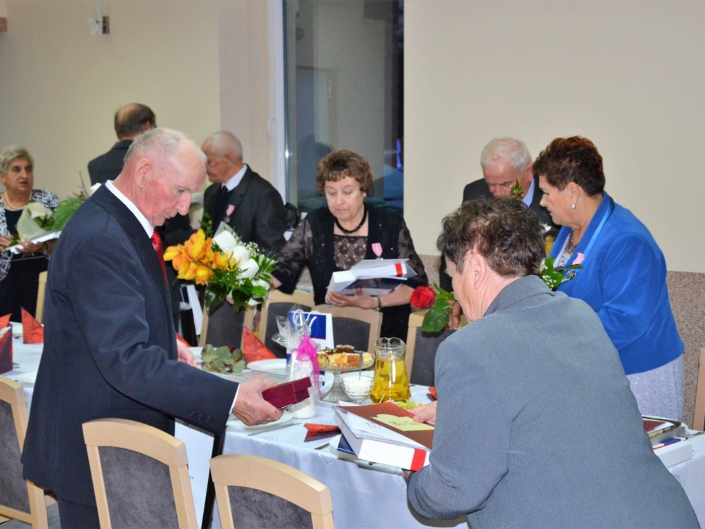 CZAJKÓW: Wielka feta dla seniorów (FILM)