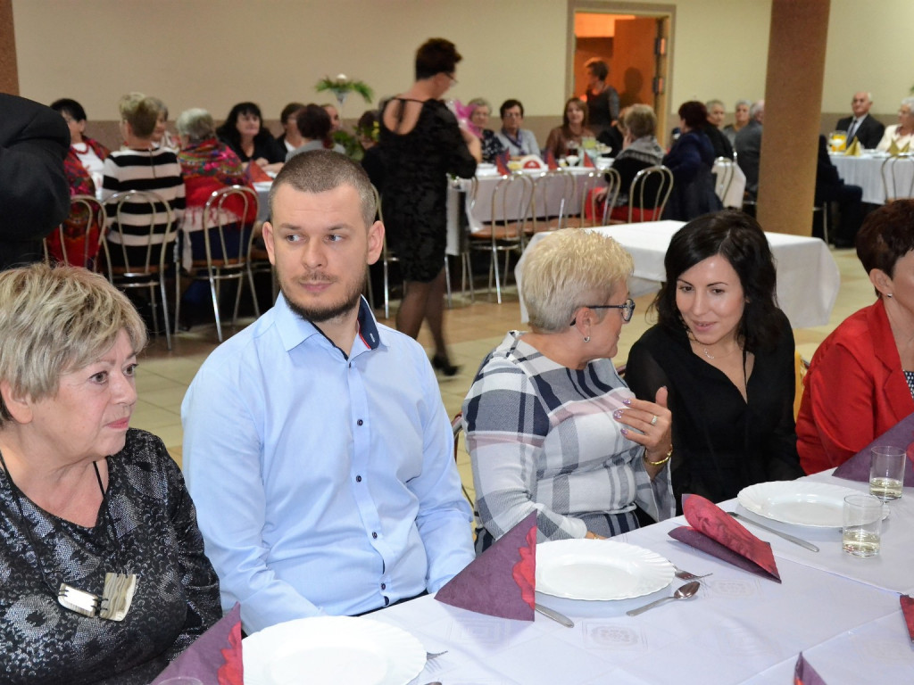 CZAJKÓW: Wielka feta dla seniorów (FILM)