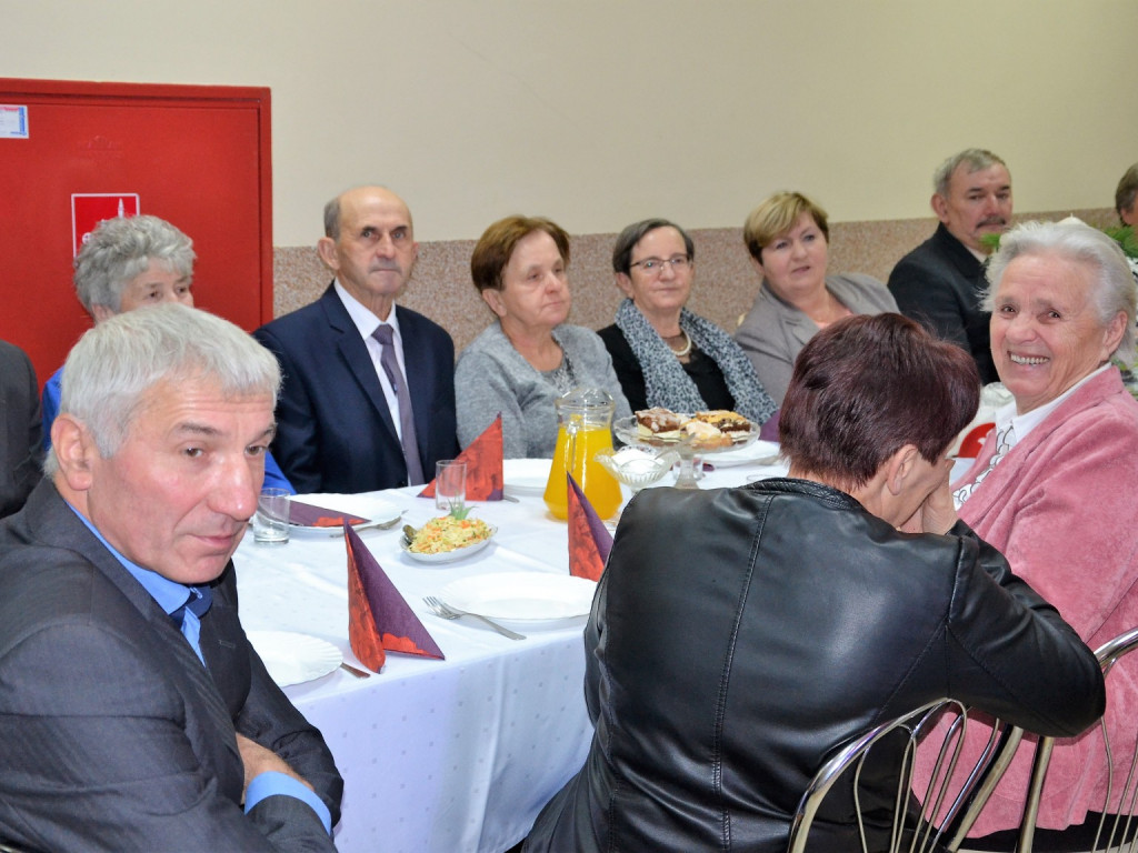 CZAJKÓW: Wielka feta dla seniorów (FILM)