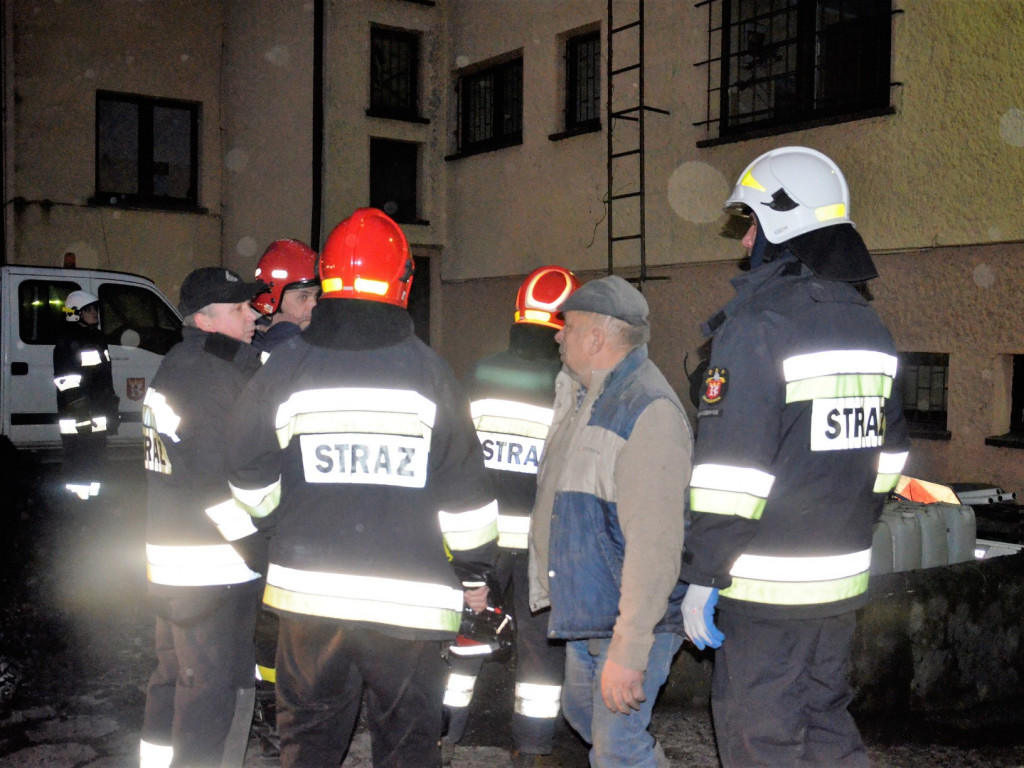 Pożar sadzy w kominie (FILM)