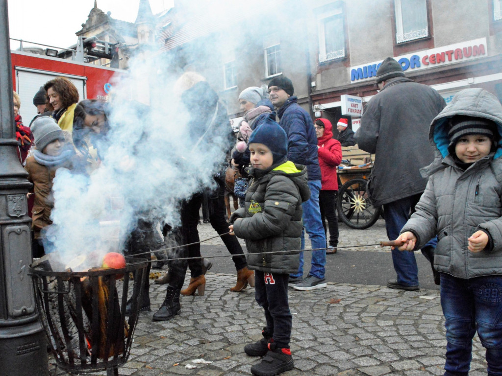 Mikołajki na ostrzeszowskim Rynku (FILM)