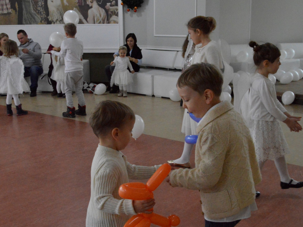 Anieli w Bieli dla Oliwii Tomala (FILM)