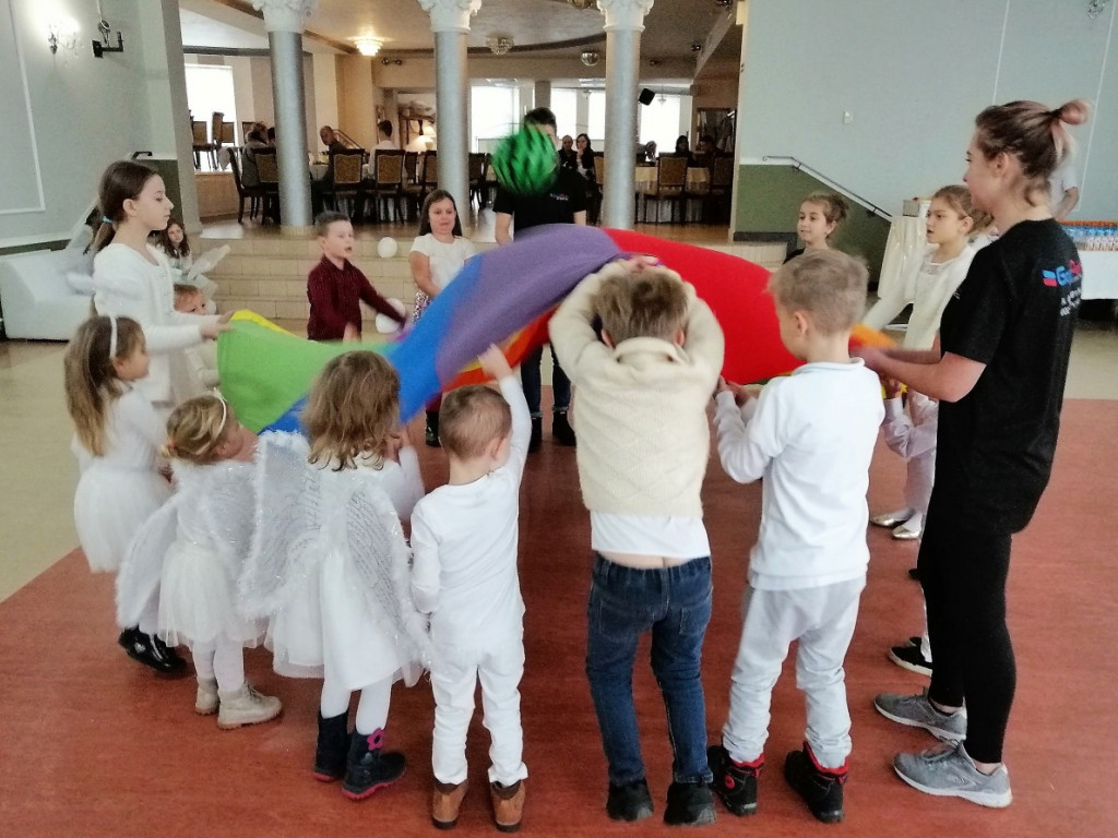 Anieli w Bieli dla Oliwii Tomala (FILM)