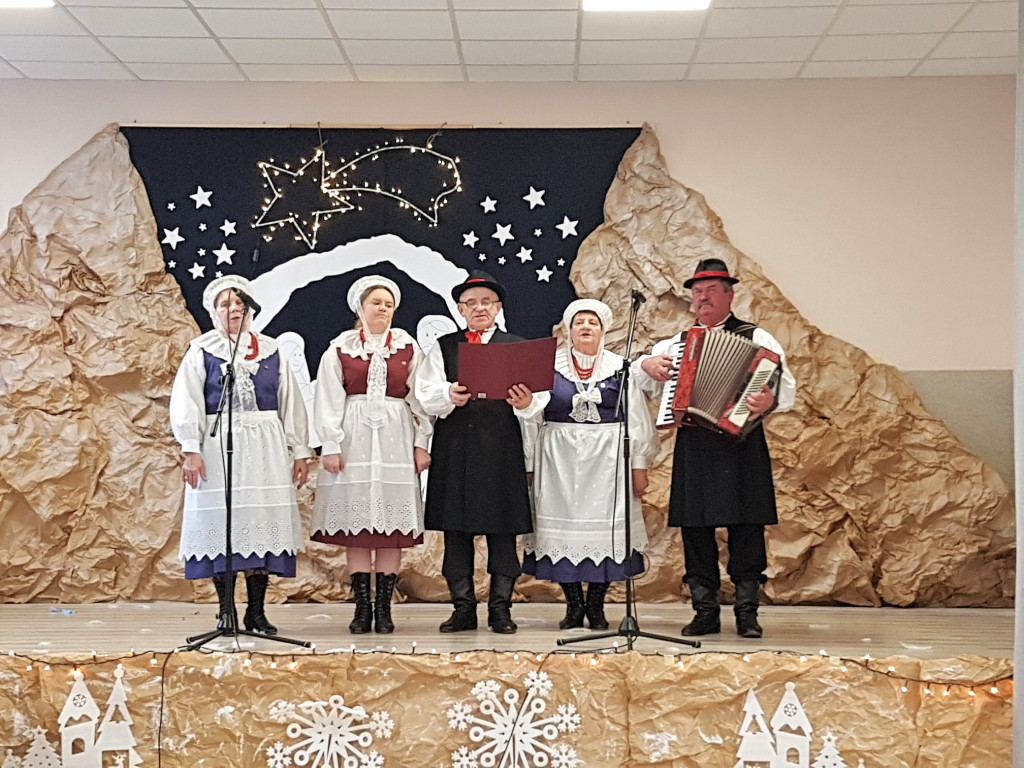 Wigilijne spotkanie przedszkolaków w Bukownicy
