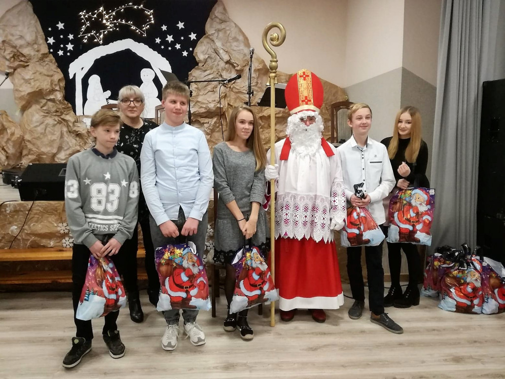 CHOINKA SZKOLNA W BUKOWNICY