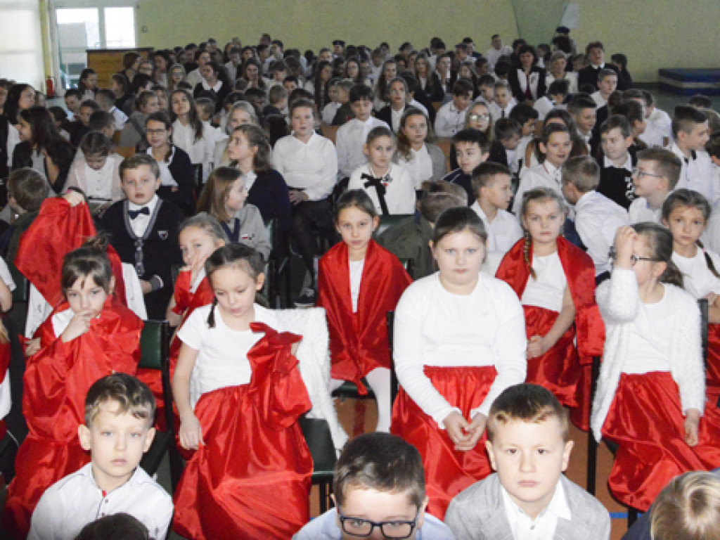 DORUCHÓW: Odsłonięcie pomnika upamiętniającego powstańców wielkopolskich (FILM)