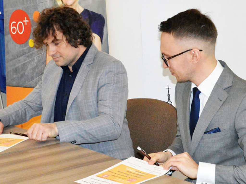 Ostrzeszowska Karta Seniora ma już 27 partnerów (FILM)