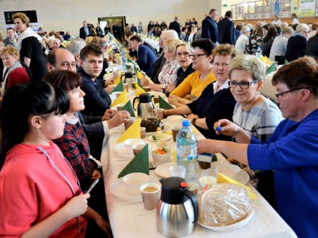 Śniadanie Wielkanocne Środowisk Wiejskich w Grabowie