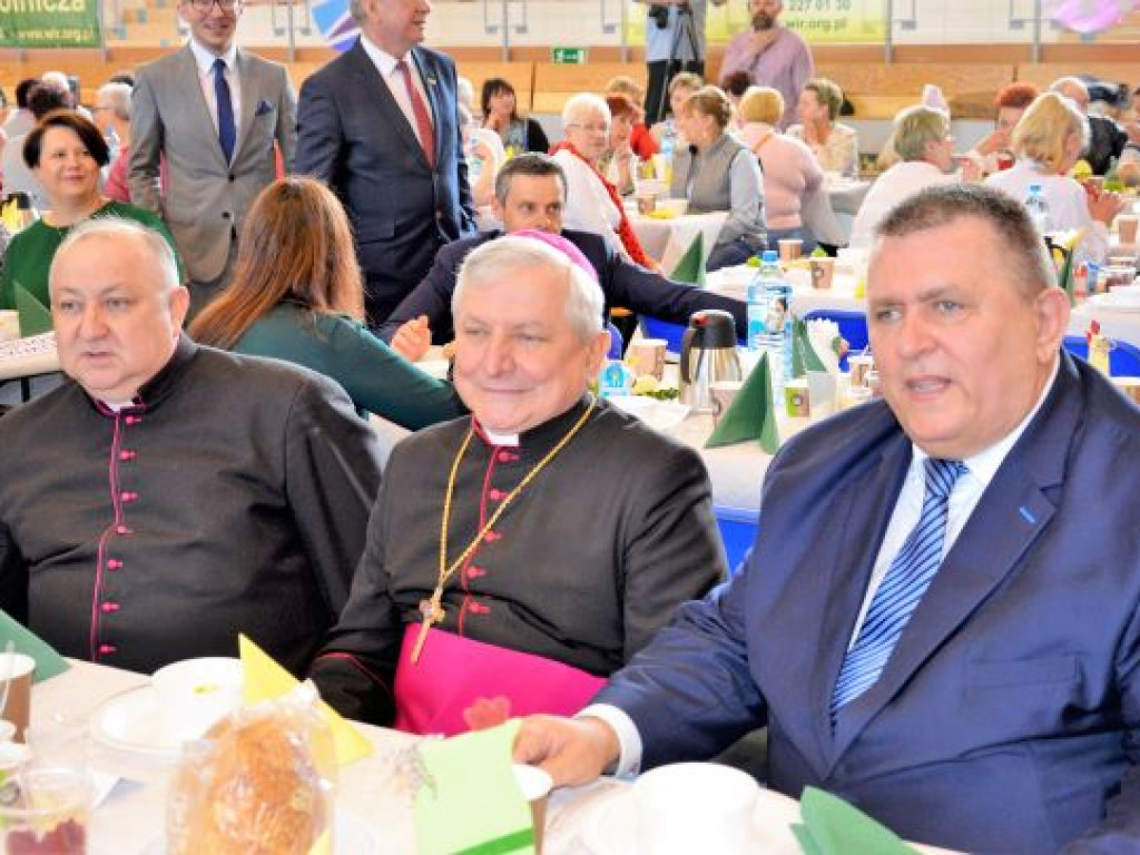 Śniadanie Wielkanocne Środowisk Wiejskich w Grabowie