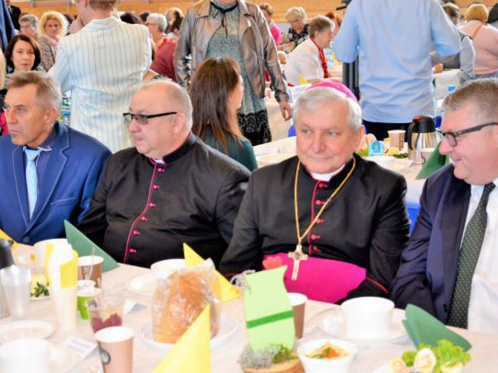 Śniadanie Wielkanocne Środowisk Wiejskich w Grabowie