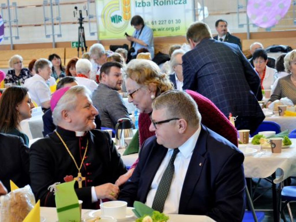 Śniadanie Wielkanocne Środowisk Wiejskich w Grabowie