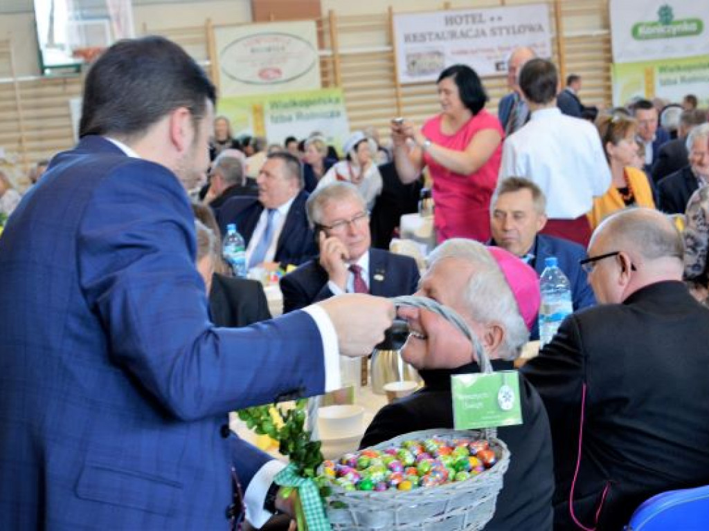 Śniadanie Wielkanocne Środowisk Wiejskich w Grabowie