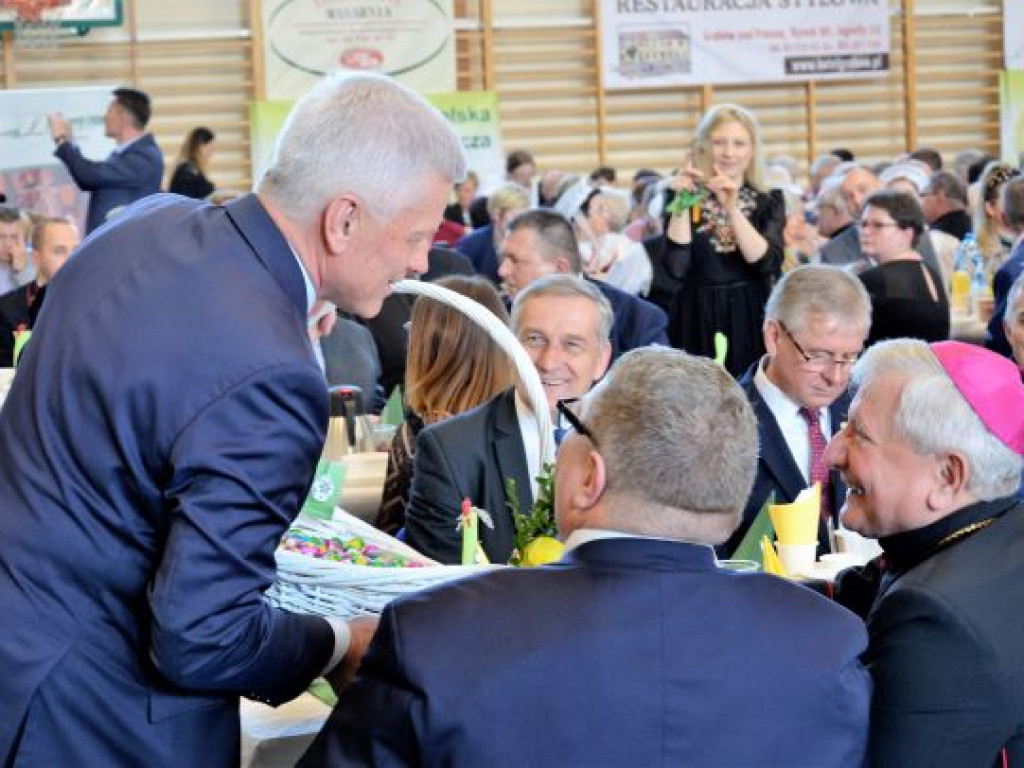 Śniadanie Wielkanocne Środowisk Wiejskich w Grabowie