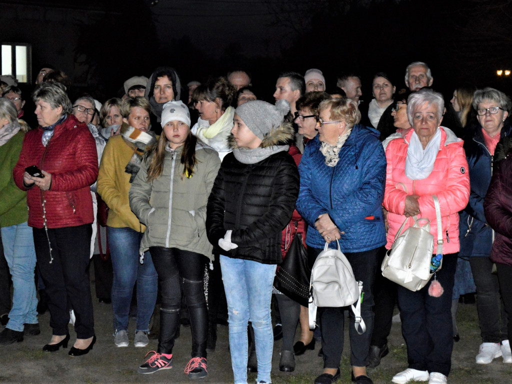 Misterium Męki Pańskiej w Niedźwiedziu (FOTO i FILM)