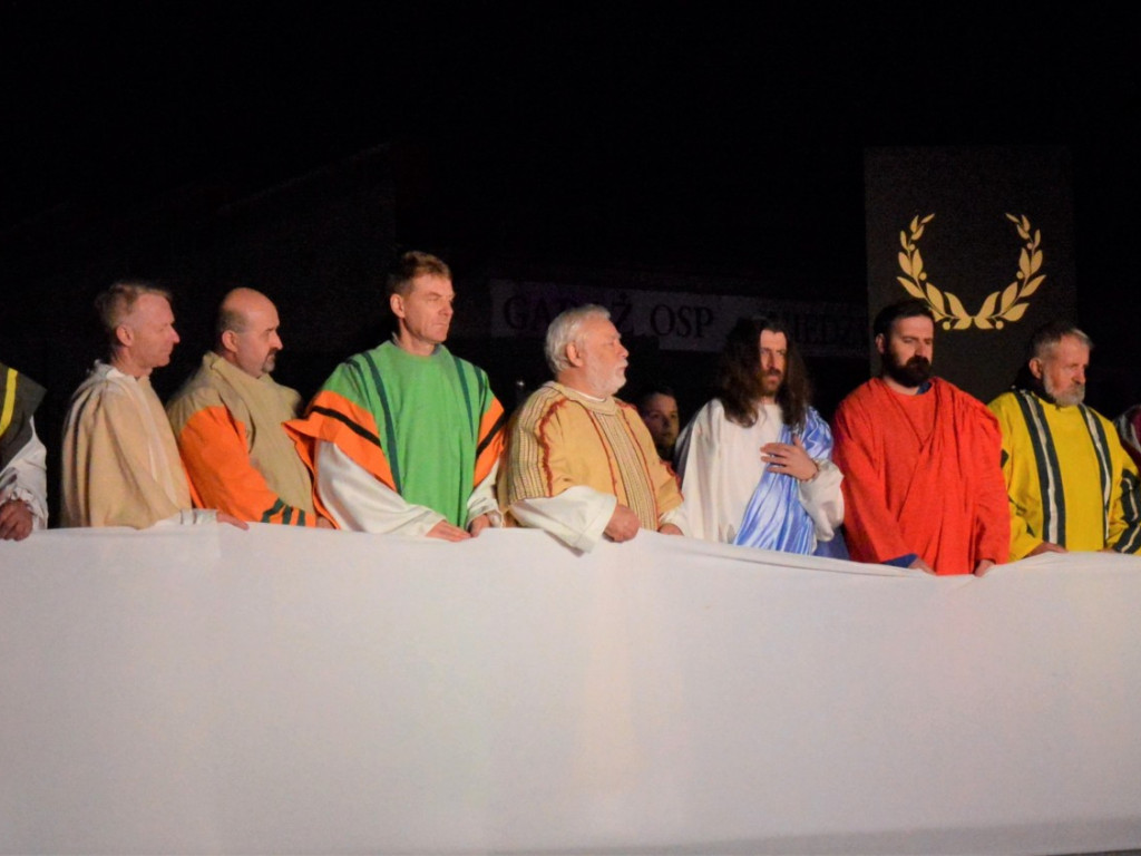 Misterium Męki Pańskiej w Niedźwiedziu (FOTO i FILM)