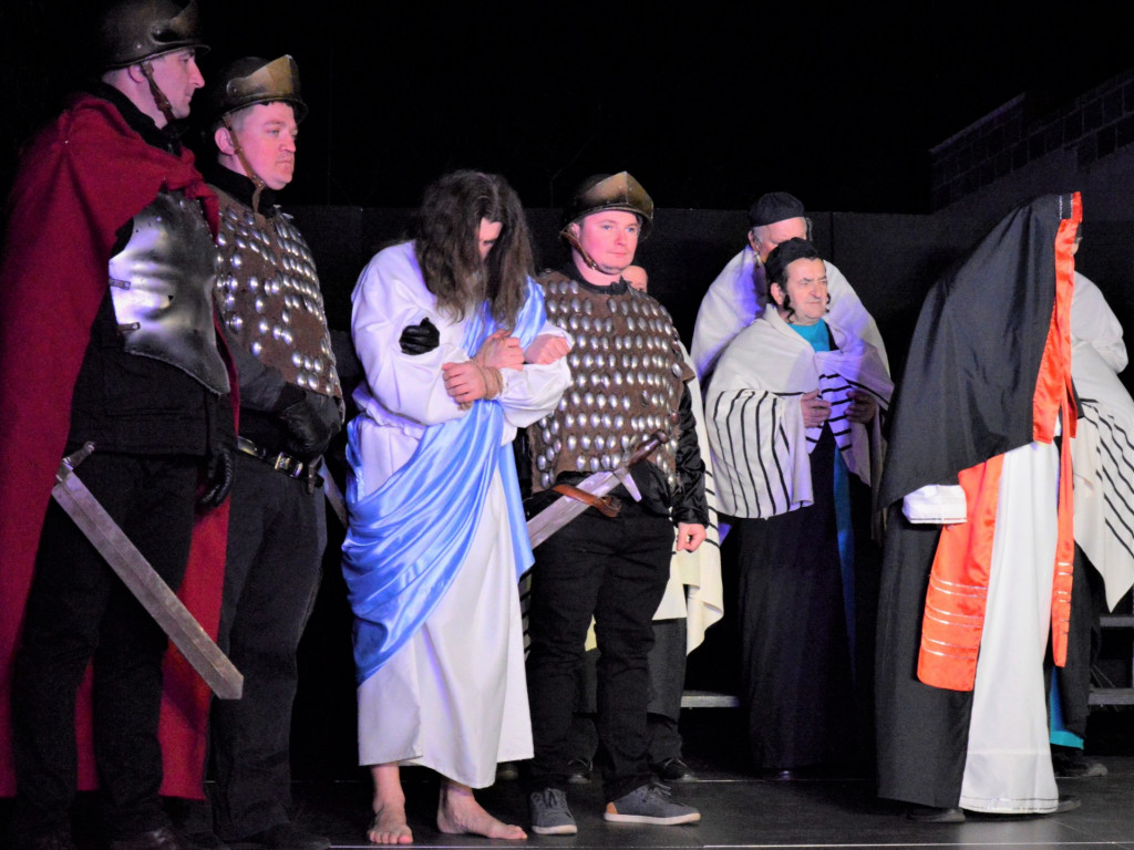 Misterium Męki Pańskiej w Niedźwiedziu (FOTO i FILM)