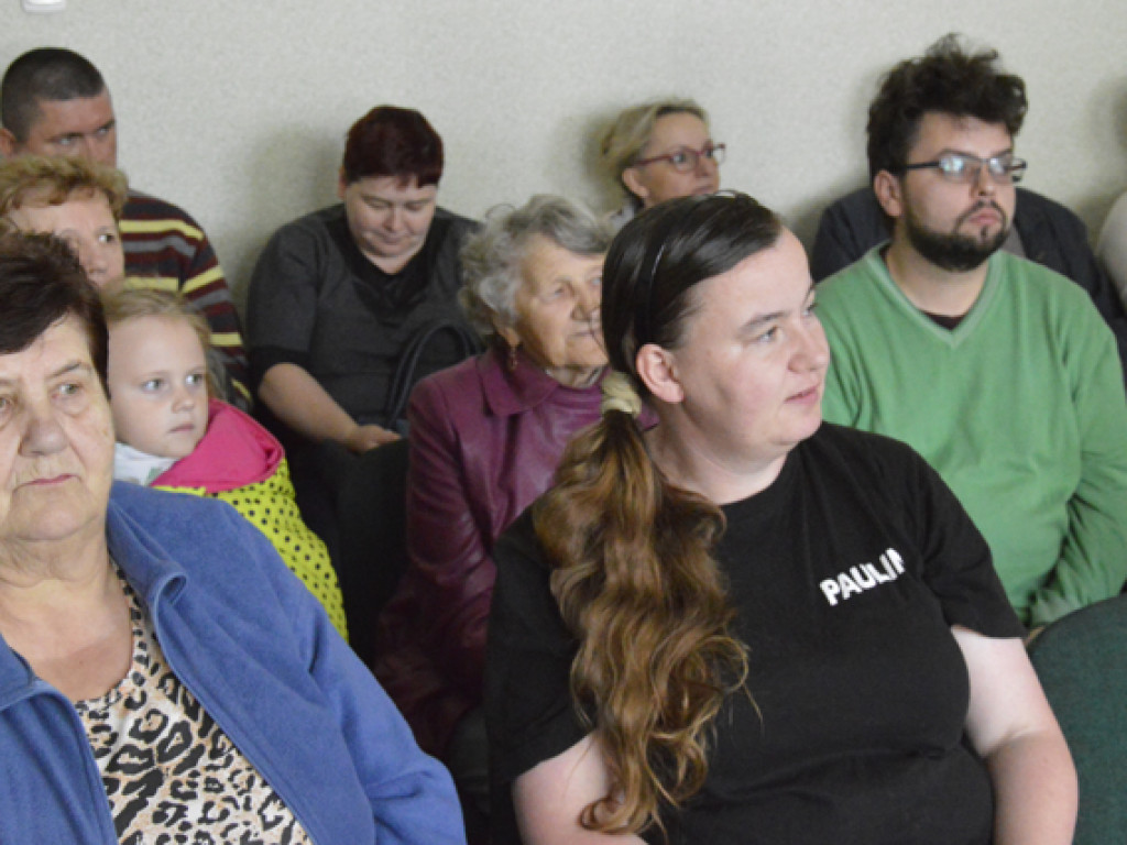 Ostrzeszowska Lokalna Grupa Działania rozdała gąski i gąsiorki (FILM)