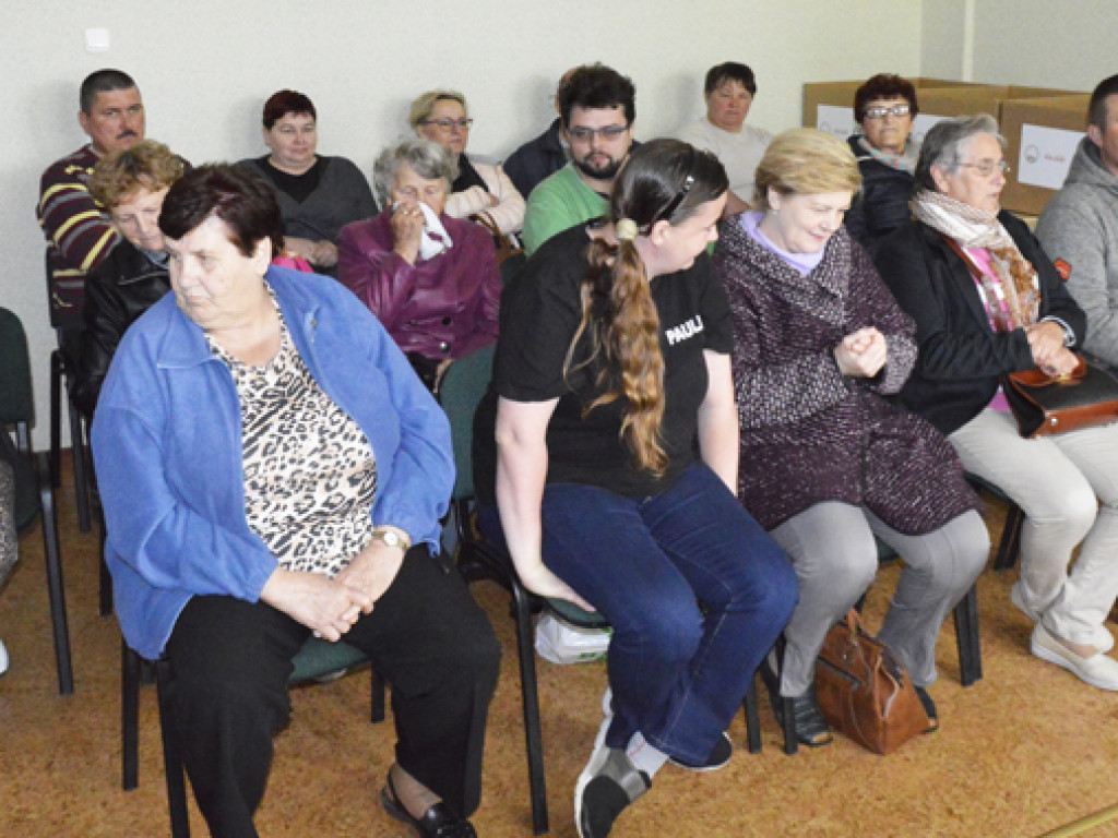 Ostrzeszowska Lokalna Grupa Działania rozdała gąski i gąsiorki (FILM)