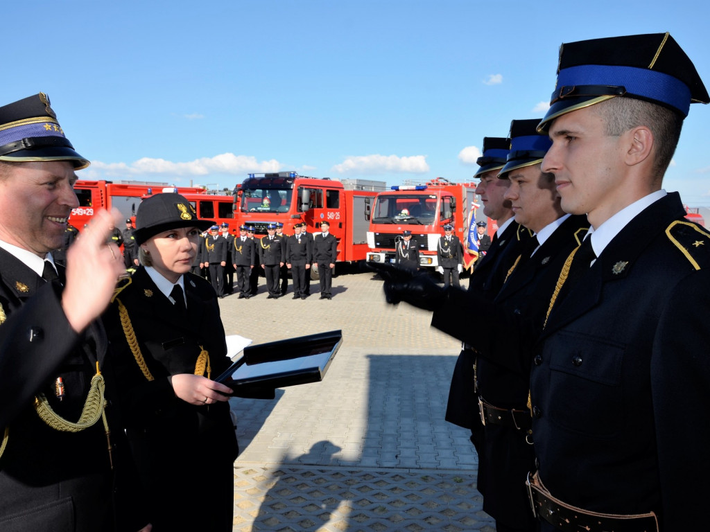 CZAJKÓW: Nowy sztandar na 100-lecie jednostki (ZDJĘCIA)