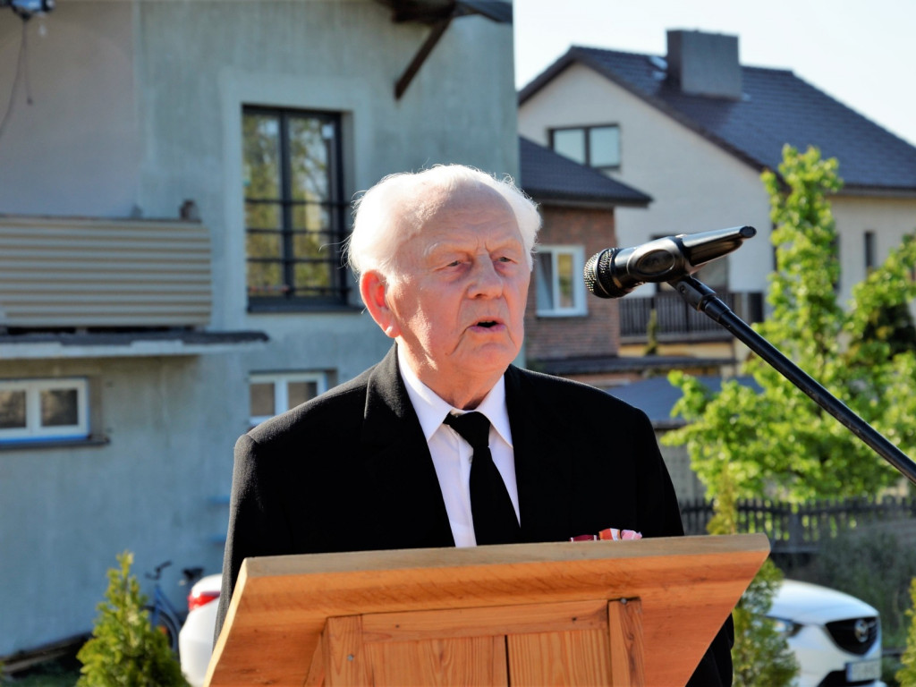 CZAJKÓW: Nowy sztandar na 100-lecie jednostki (ZDJĘCIA)