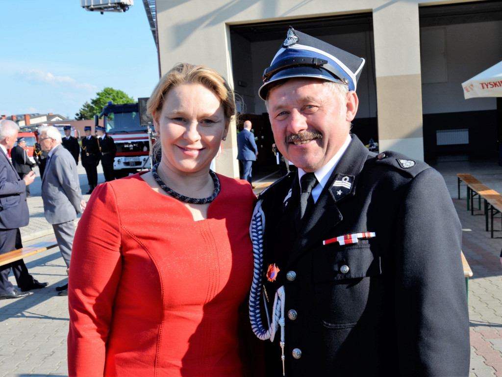 CZAJKÓW: Nowy sztandar na 100-lecie jednostki (ZDJĘCIA)