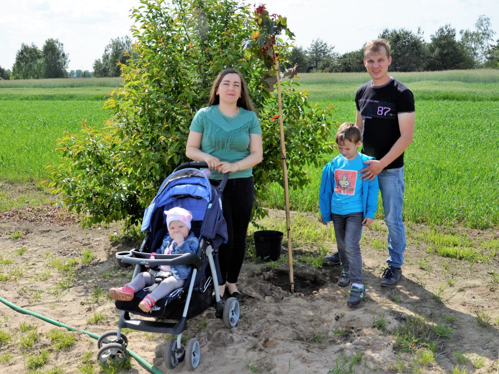 Będą się rozwijać i rosnąć razem z ich pociechami