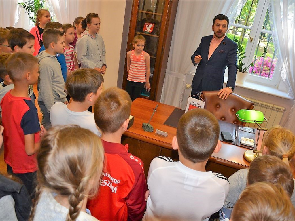 Grabowski Urząd dla najmłodszych