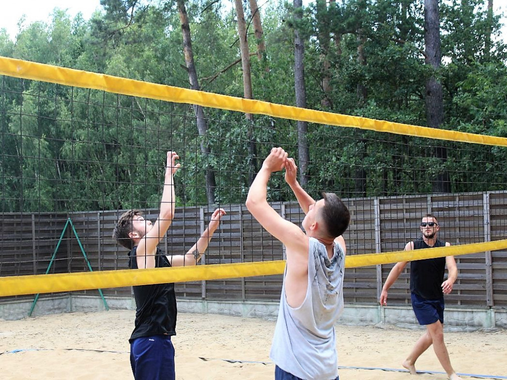19 edycja turnieju siatkówki plażowej Poniks Cup w Rojowie (ZDJĘCIA)